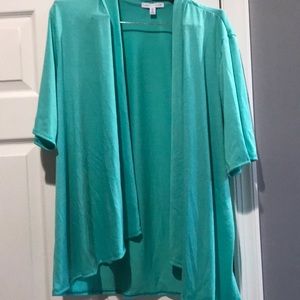 Short sleeve mint green shell